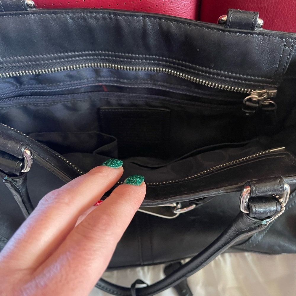 Coach Bag - Picture 3 of 3